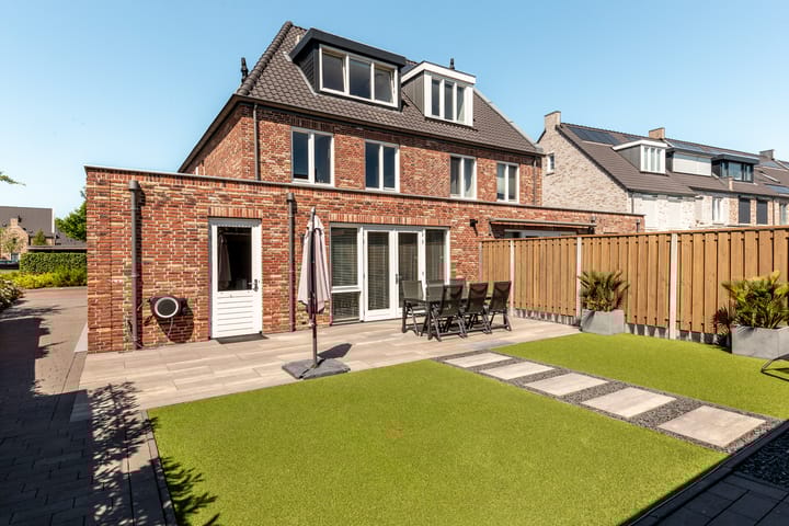 Foto 31 van Bloemendreef 2