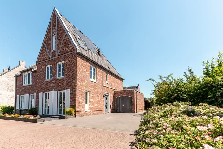 Foto 36 van Bloemendreef 2