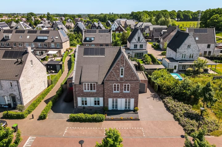 Foto 39 van Bloemendreef 2