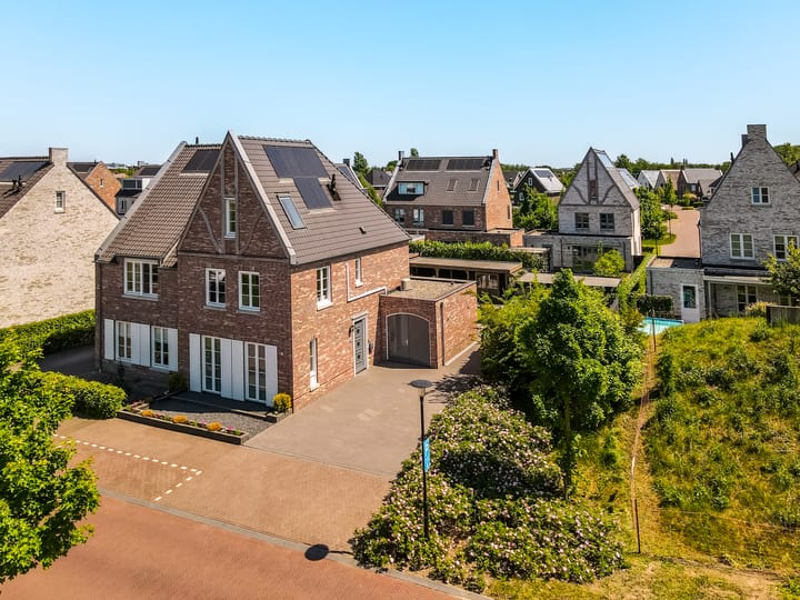 Foto 40 van Bloemendreef 2