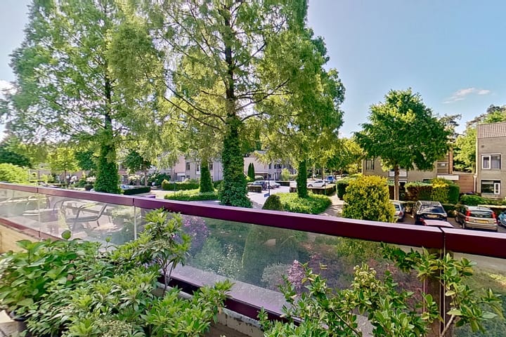 Foto 4 van Distelvinklaan 12