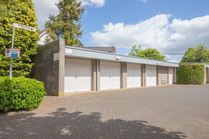 Foto 36 van Distelvinklaan 12