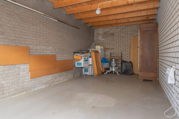 Foto 38 van Distelvinklaan 12