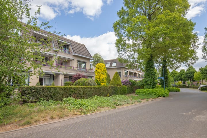 Foto 45 van Distelvinklaan 12