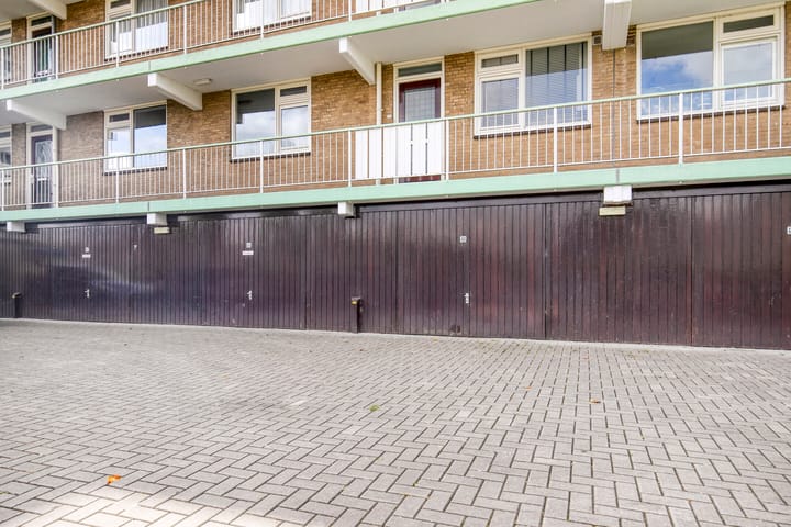 Photo 25 of Briljantstraat 442