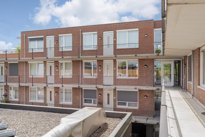 Foto 23 van Deken Baekersstraat 2-20