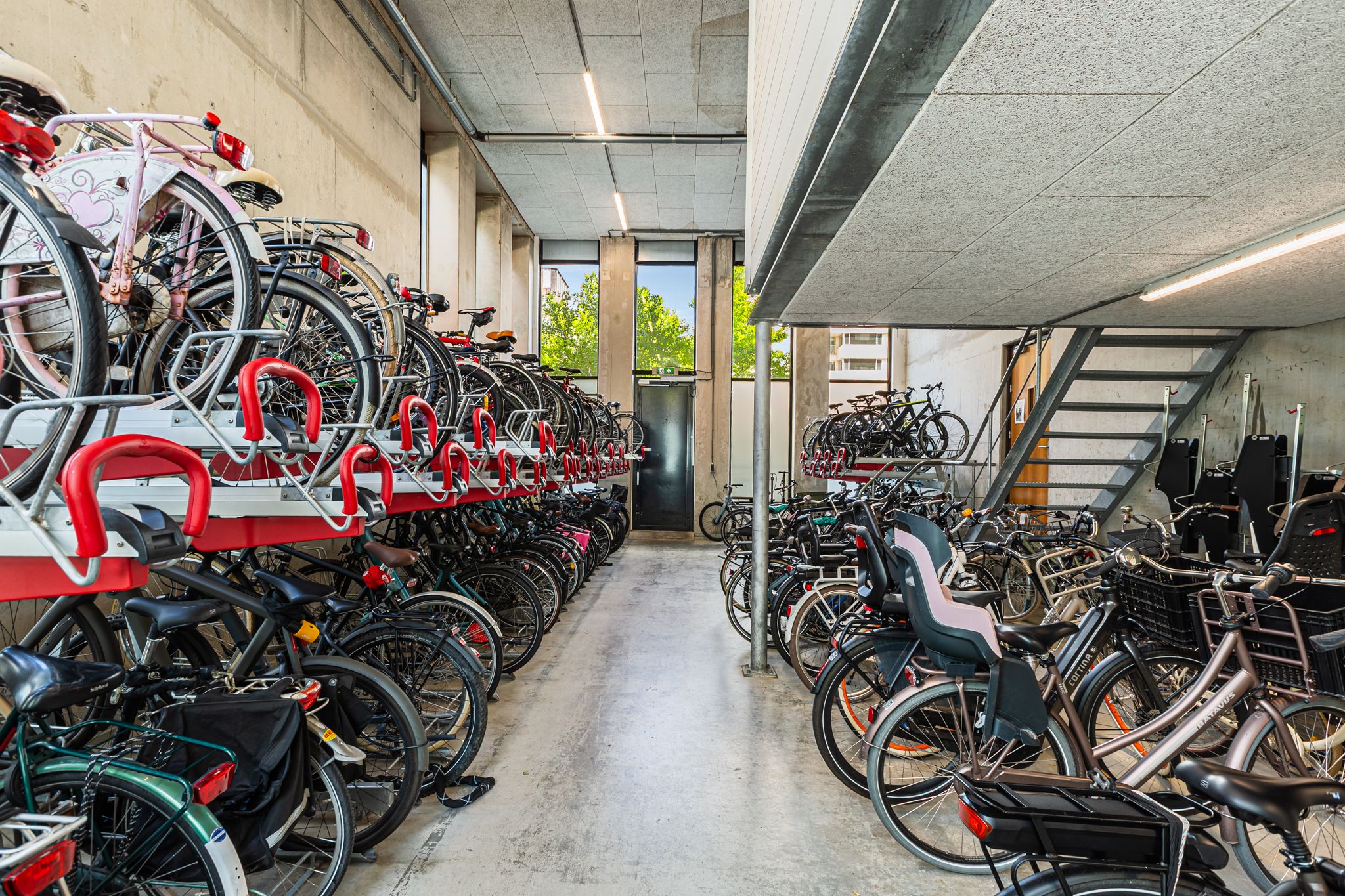 Foto 39 van Tommaso Albinonistraat 126