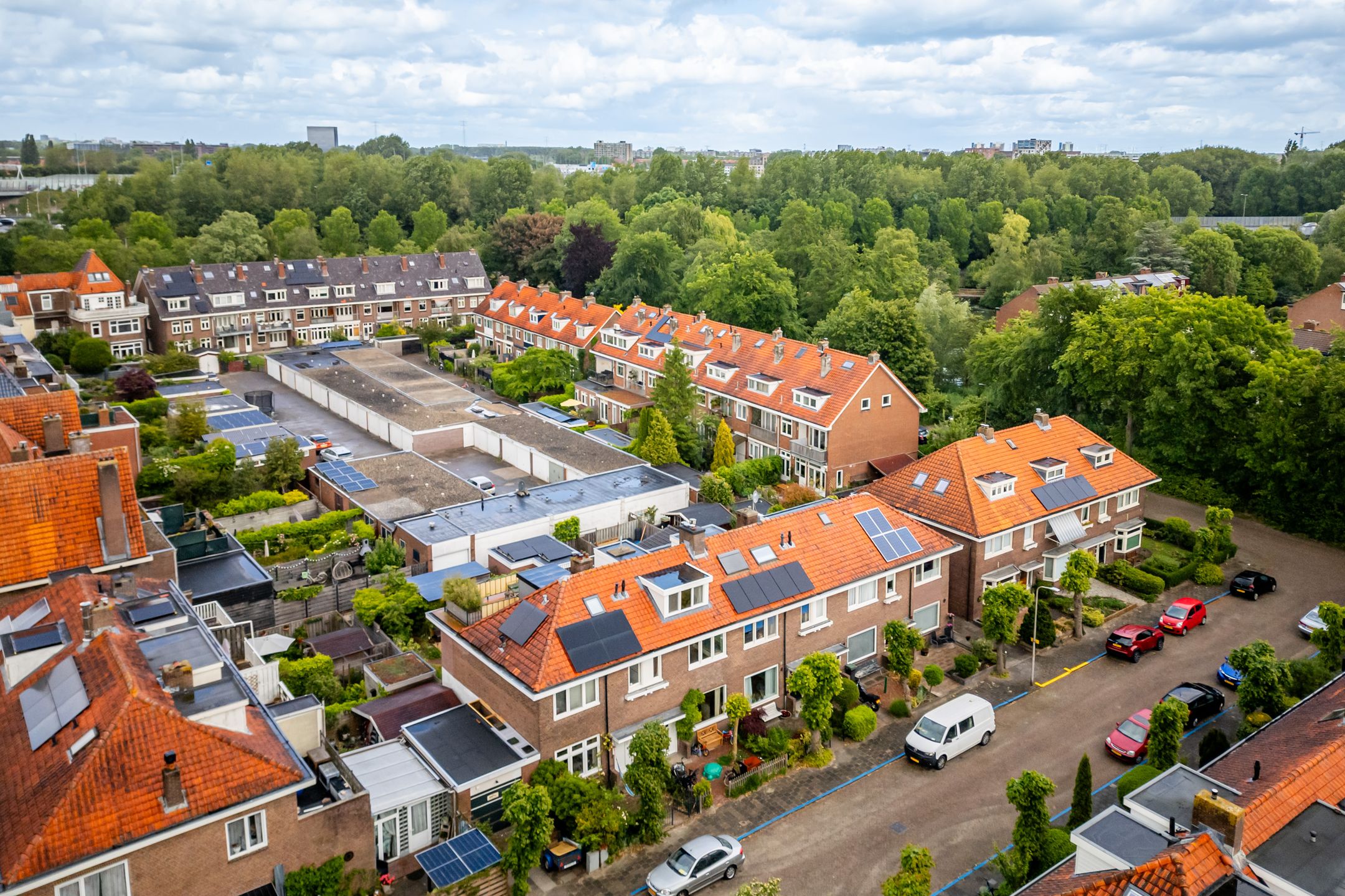 Foto 45 van Burgemeester van Damstraat 3