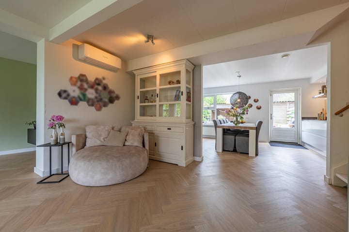 Foto 2 van Wilhelmina Druckerweg 56