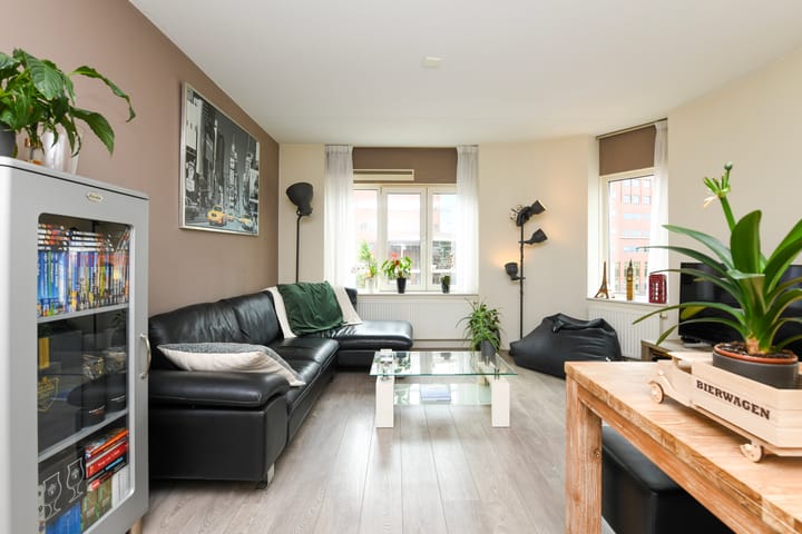 Foto 3 van Piet Mondriaanplein 241