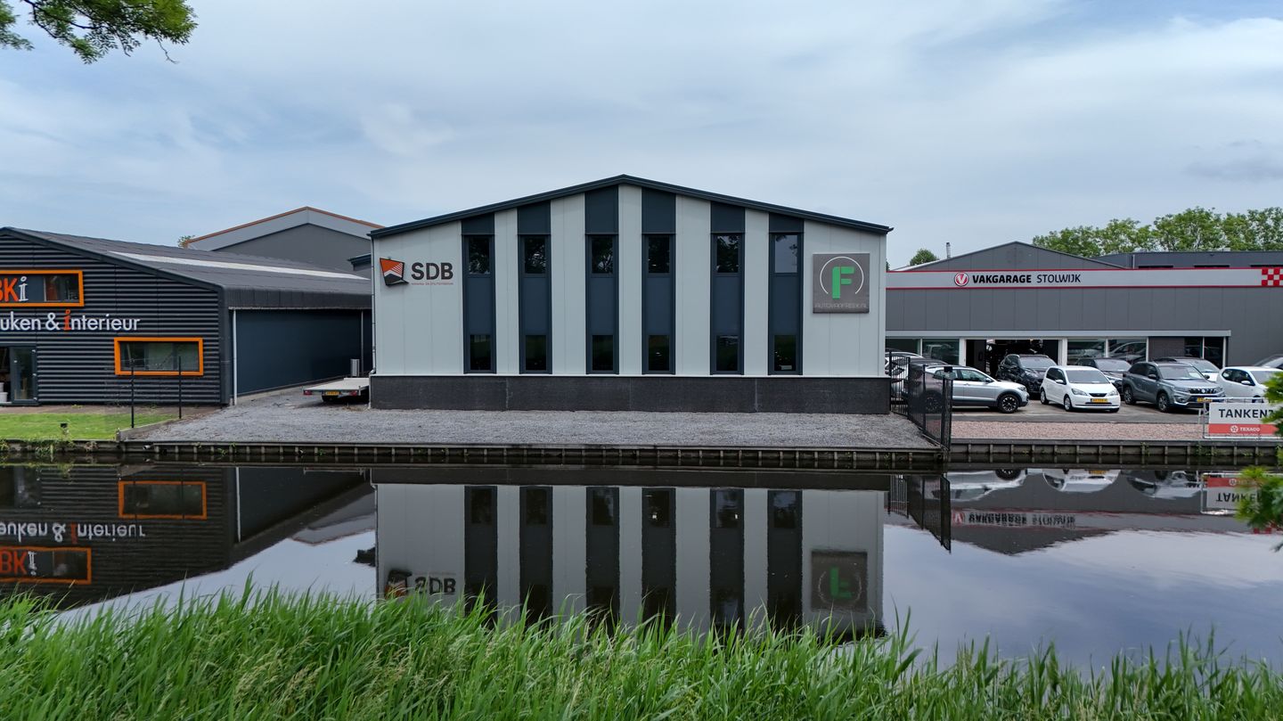 Bekijk foto 2 van Nijverheidsweg 30