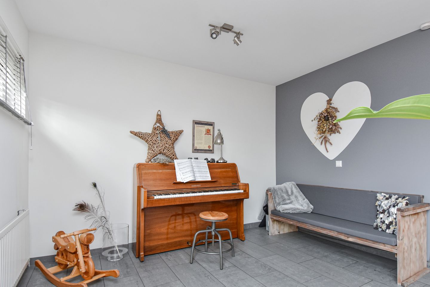 Photo 35 of Wengéhout 26