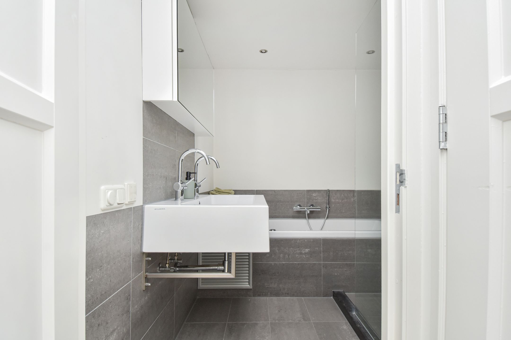 Photo 45 of Wengéhout 26