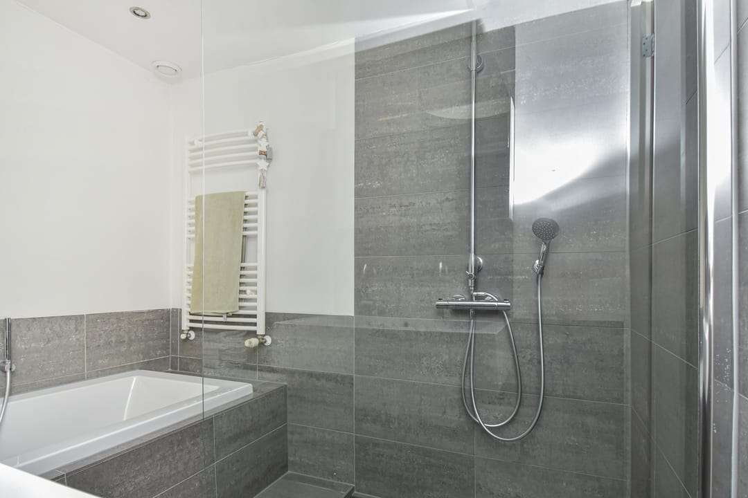 Photo 47 of Wengéhout 26