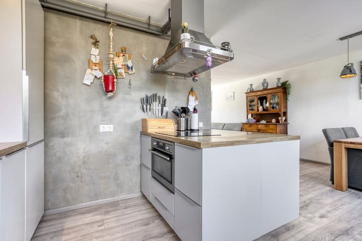 Photo 10 of Rietbergstraat 28