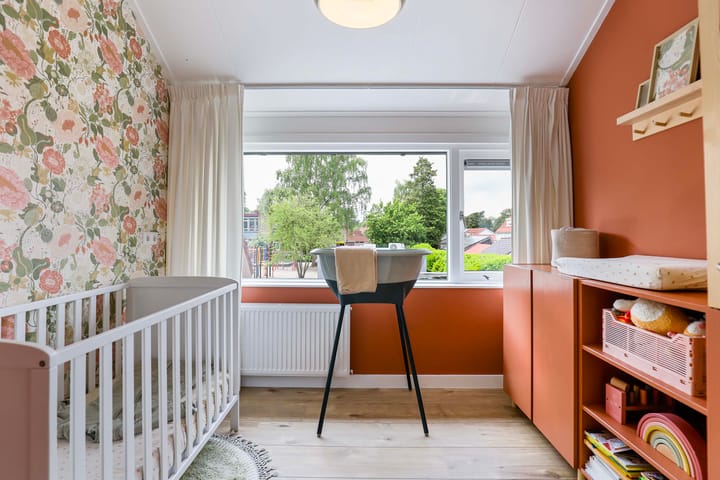 Photo 18 of Dokter van Loonweg 11