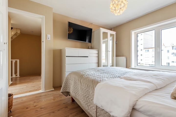 Foto 35 van Burgemeester Engelbertsstraat 3