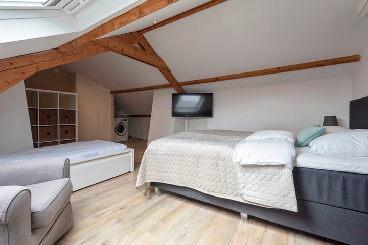 Foto 43 van Burgemeester Engelbertsstraat 3