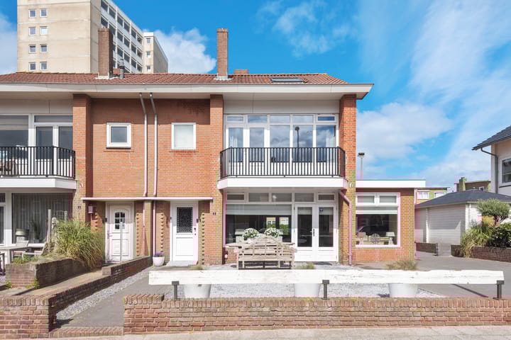 Foto 47 van Burgemeester Engelbertsstraat 3