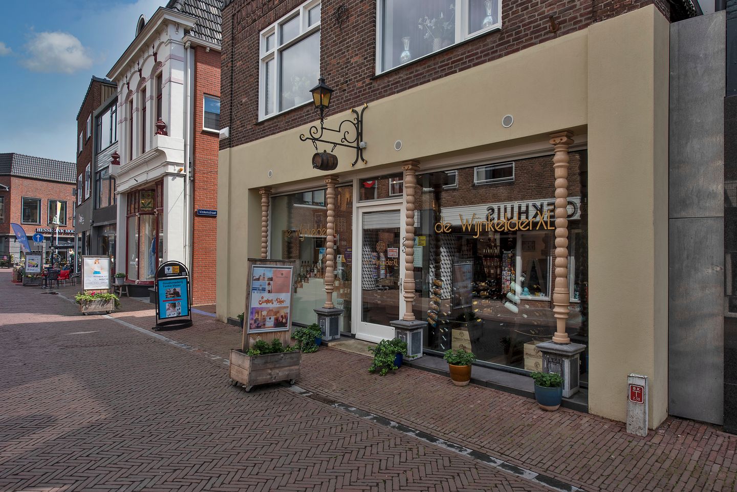 Bekijk foto 1 van Grootestraat 23