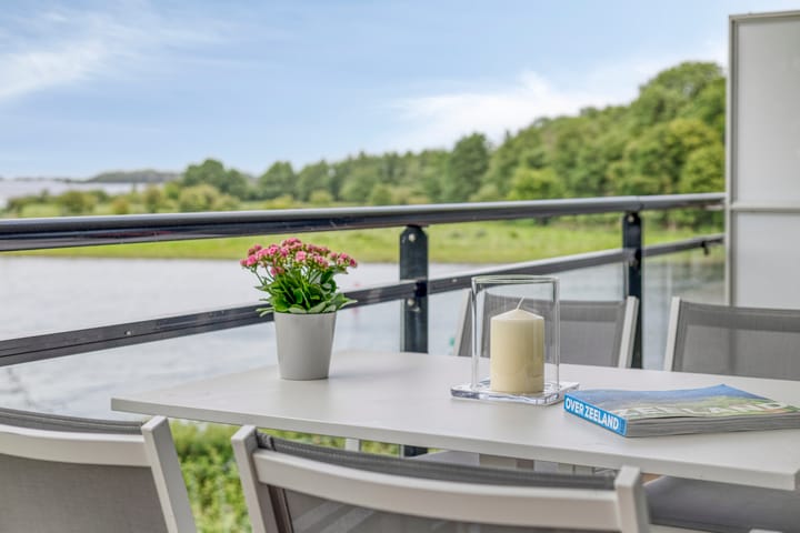 Foto 2 van Muidenweg 1-D