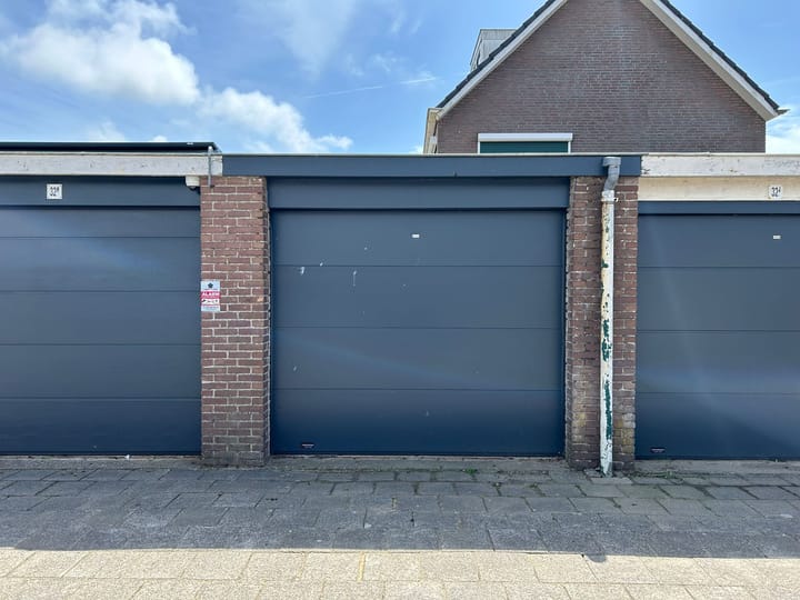 Photo 3 of Keesomstraat