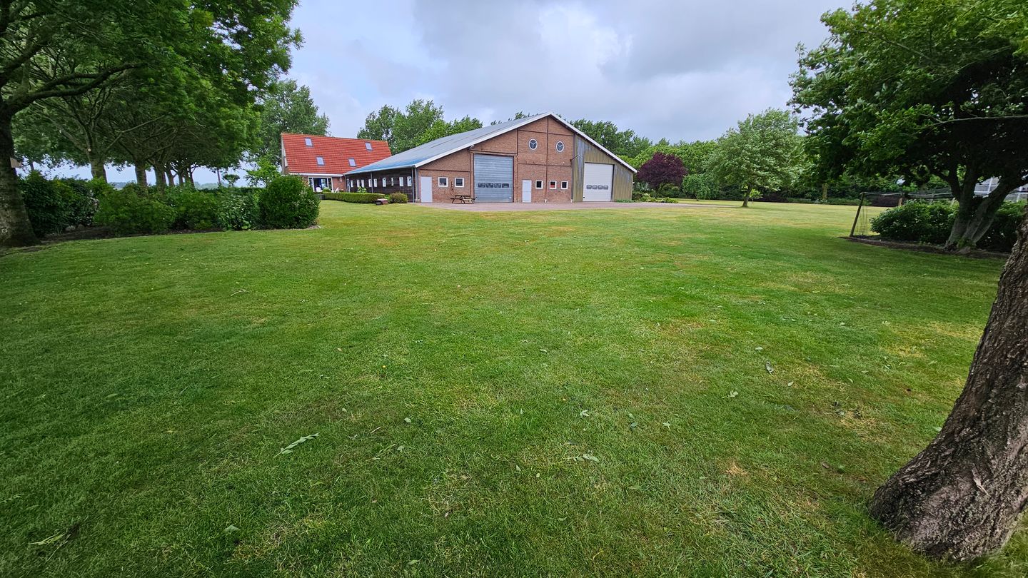 Foto 40 van Hoofdweg 1052