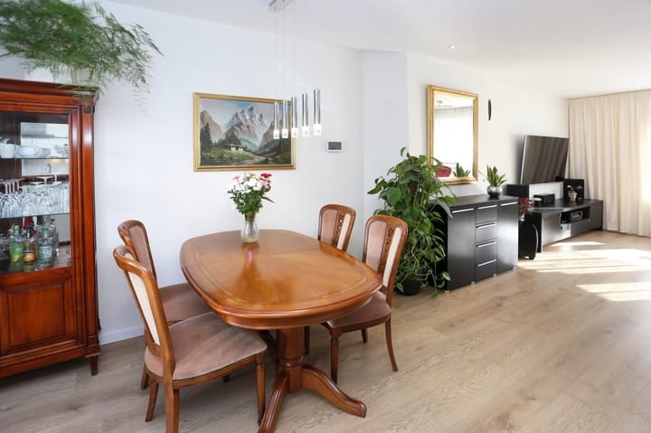 Foto 13 van Ernest Staasstraat 36