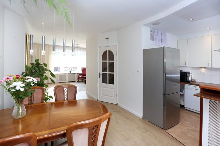 Foto 15 van Ernest Staasstraat 36