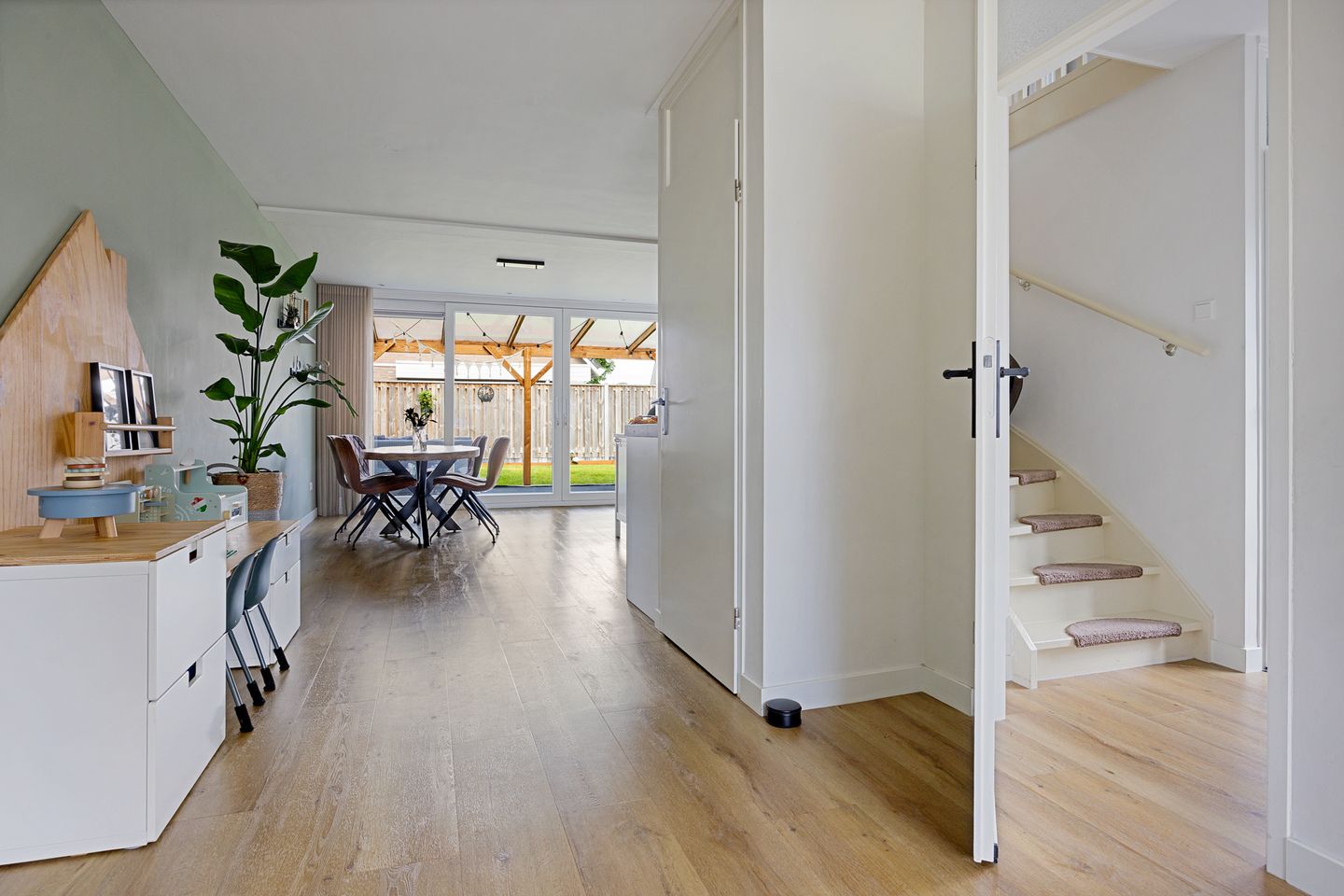 Foto 14 van Buitenroede 11