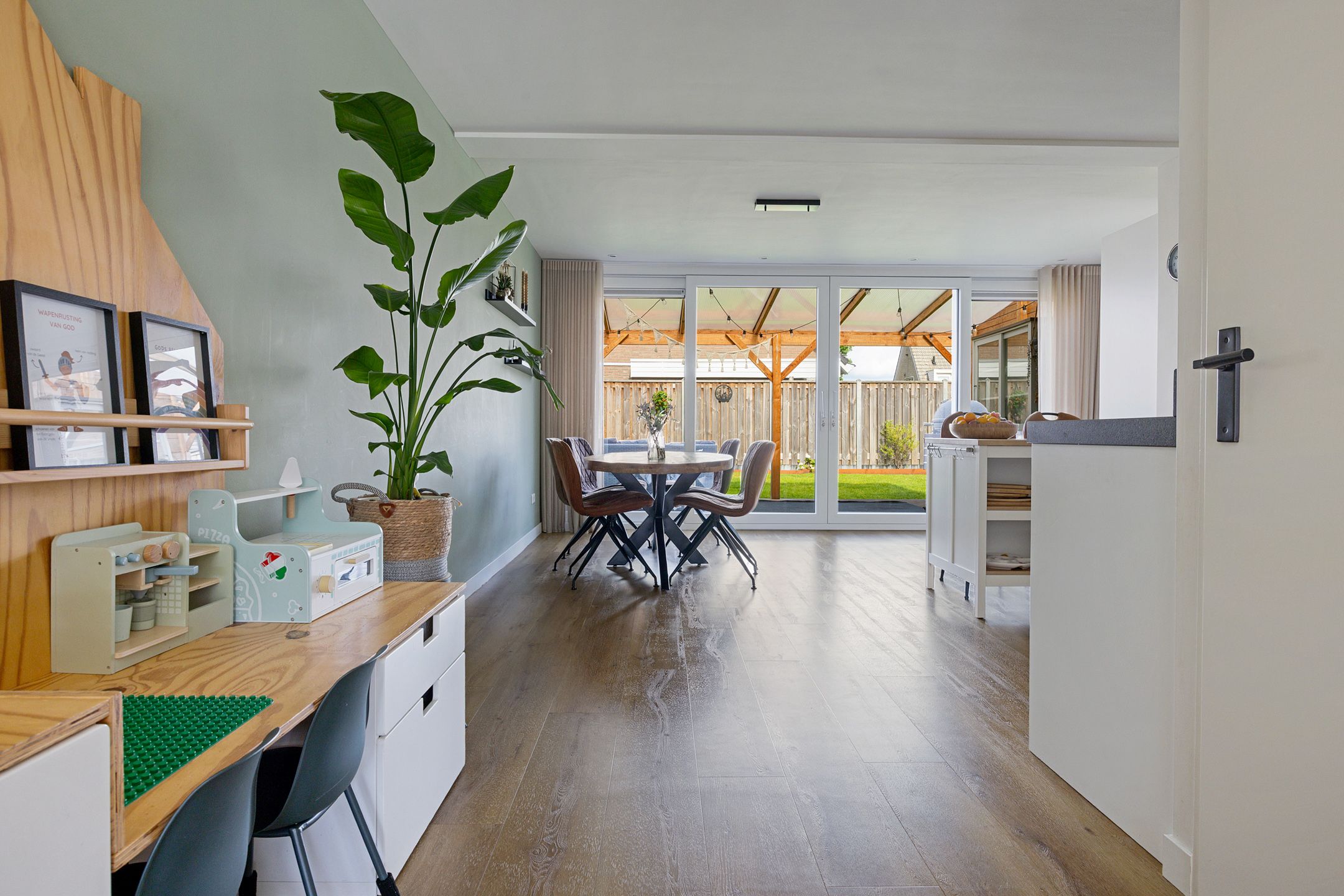 Foto 15 van Buitenroede 11