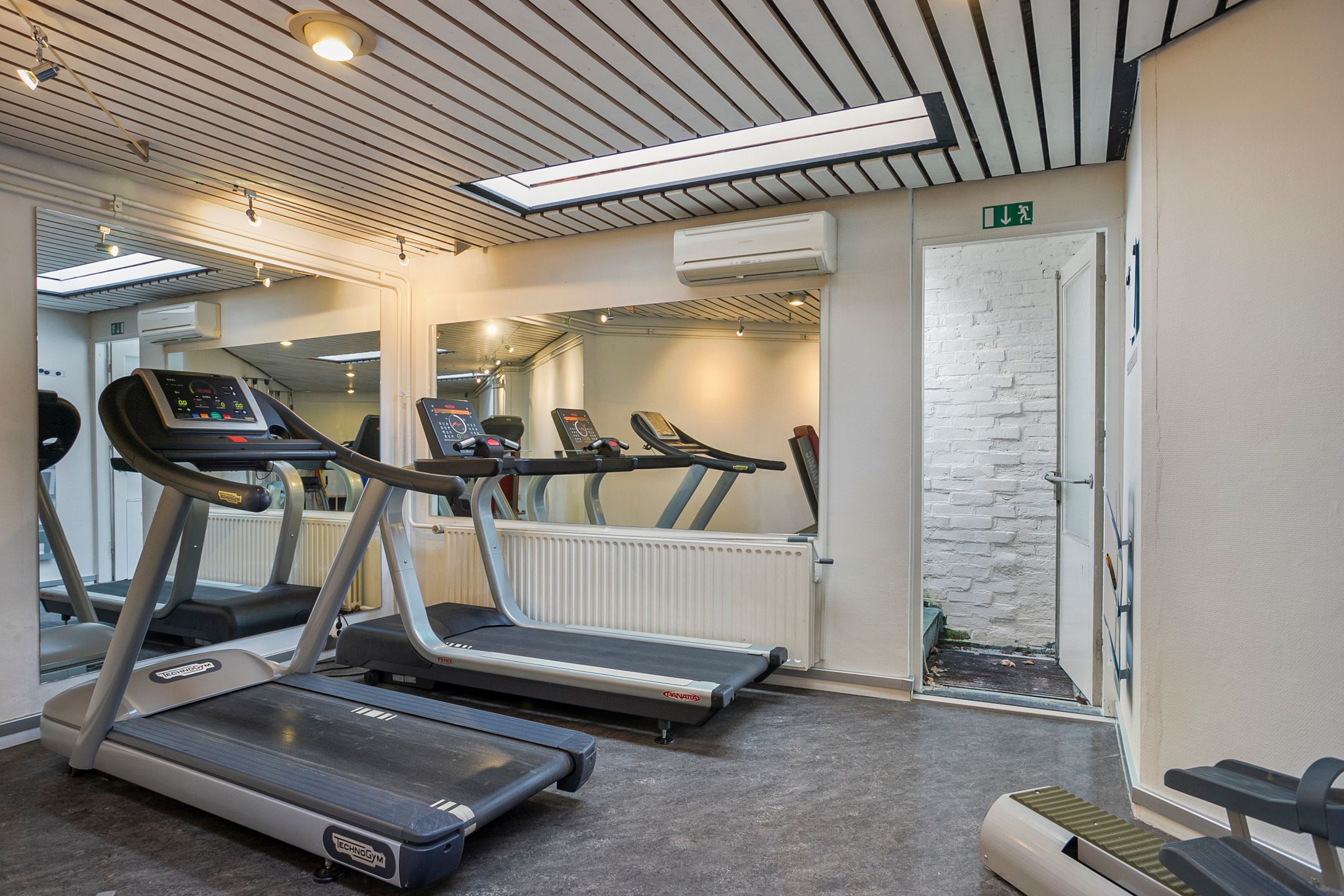 Foto 21 van Burg. de Hesselleplein 9