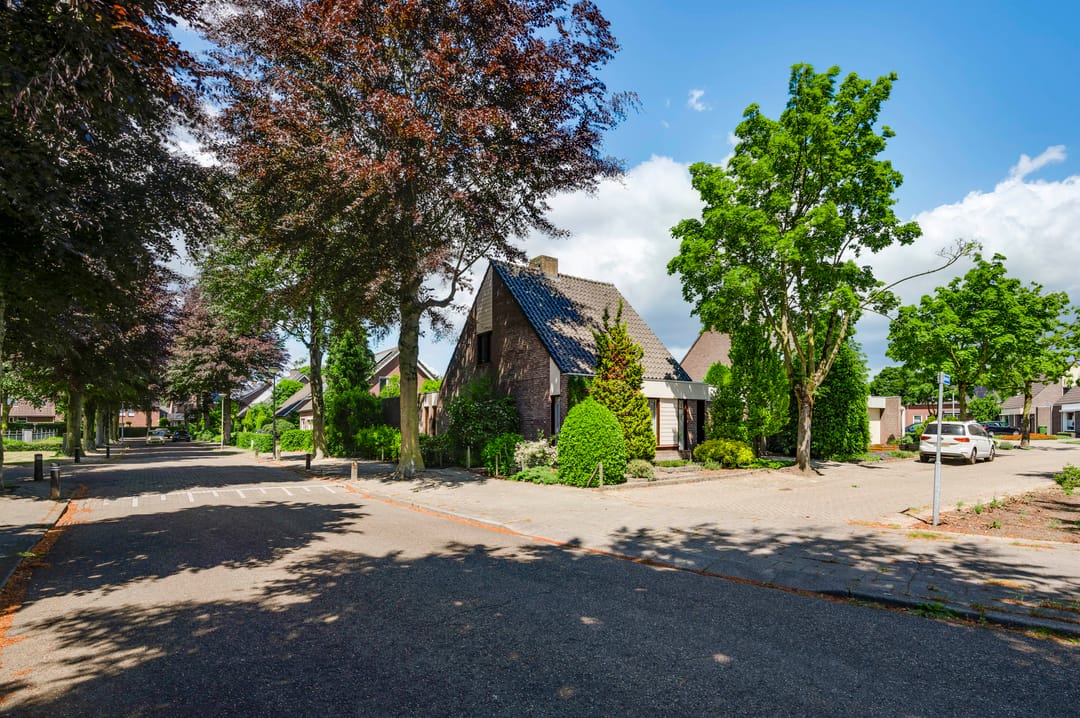 Huis te koop: Rozenhof 1 6093 DL Heythuysen [Funda]