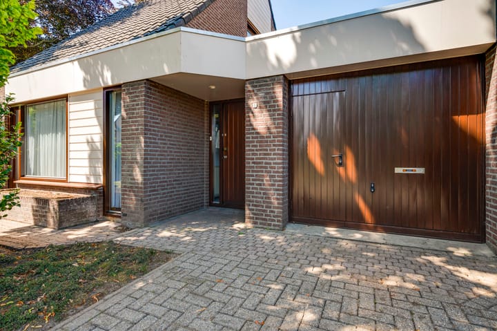 Foto 42 van Rozenhof 1