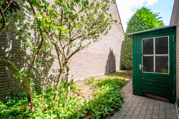 Foto 44 van Rozenhof 1