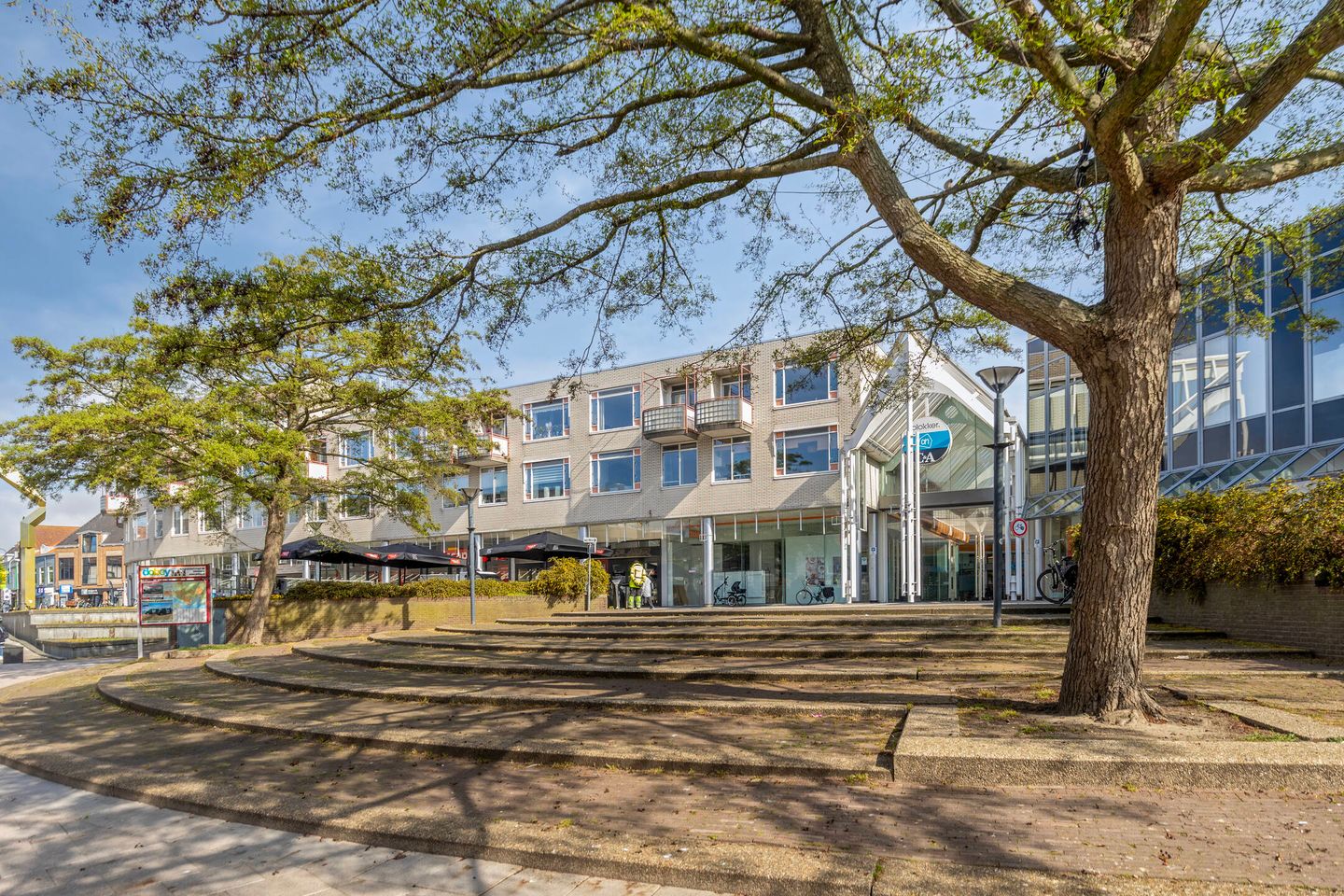 Foto 25 van Coosje Buskenstraat 222