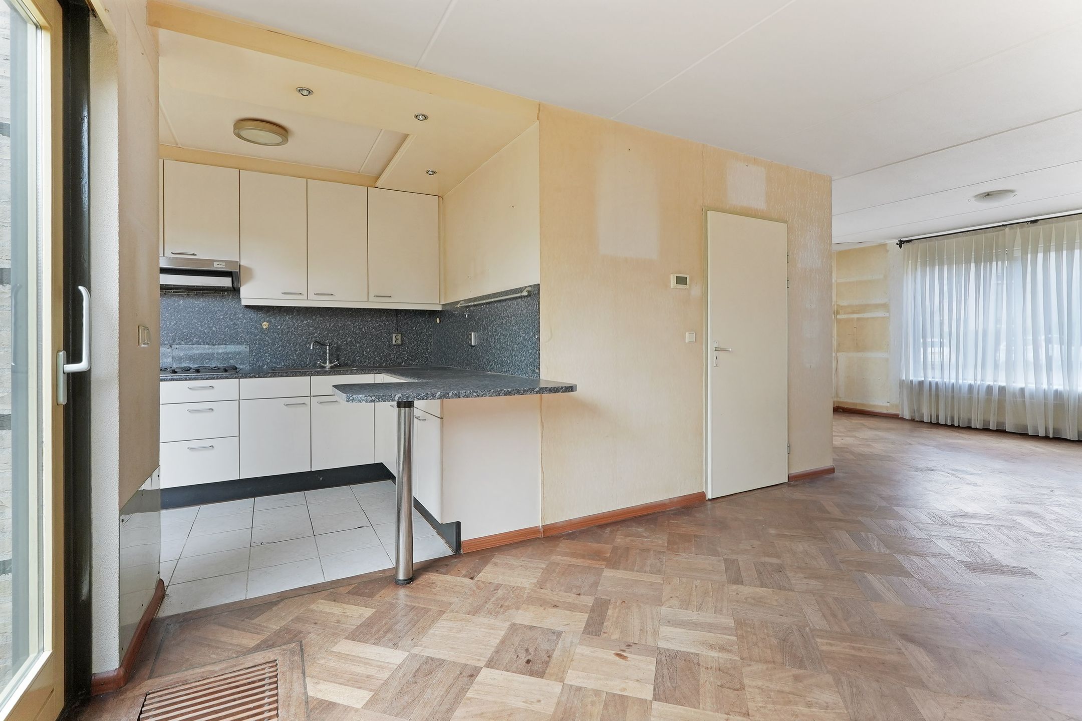 Foto 6 van Suze Groeneweglaan 103