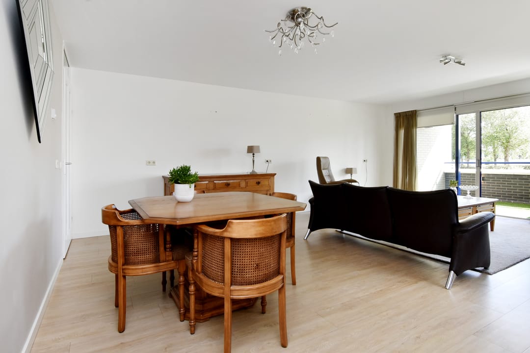 Foto 13 van Meteorenweg 40