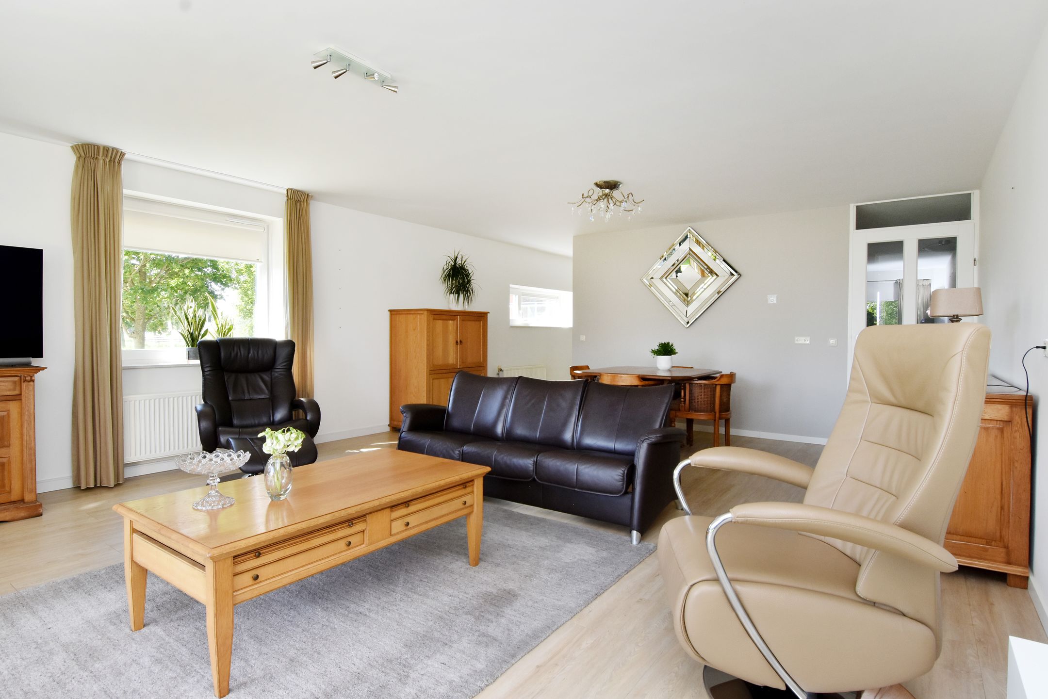 Foto 15 van Meteorenweg 40