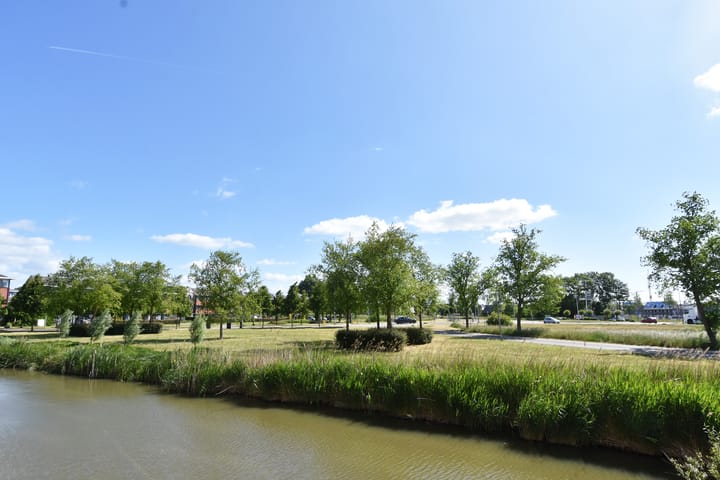 Foto 26 van Meteorenweg 40