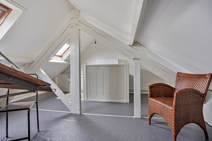 Foto 38 van Hasseltstraat 275