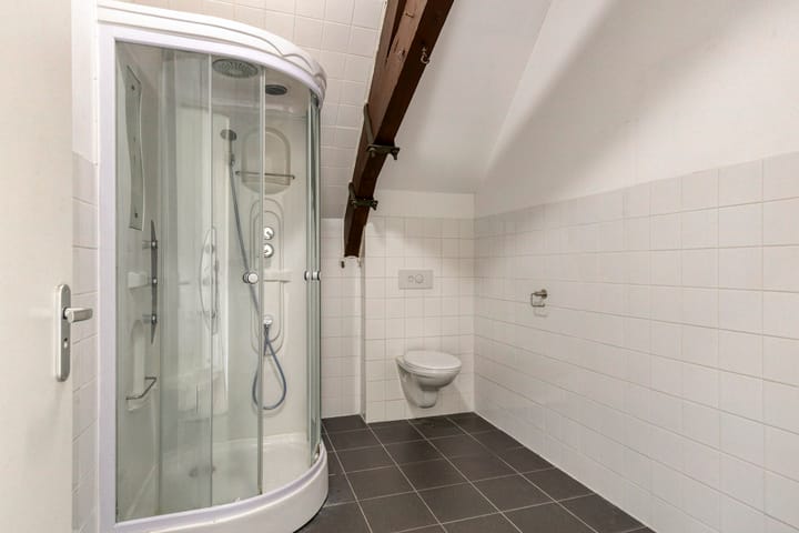 Foto 8 van Meeuwerderweg 75-12