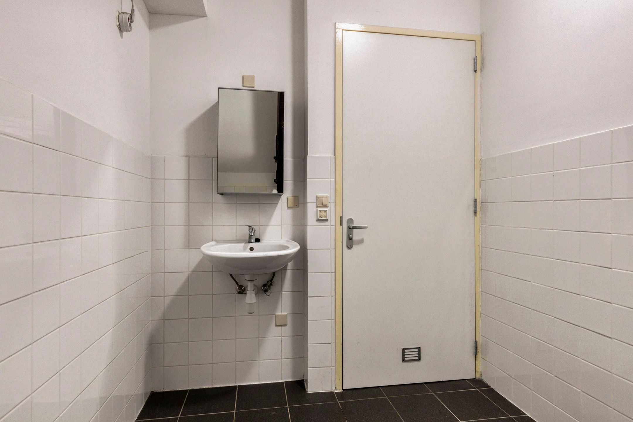 Foto 9 van Meeuwerderweg 75-12