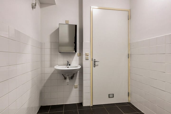 Foto 9 van Meeuwerderweg 75-12