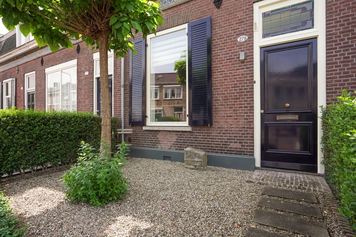 Foto 45 van Hasseltstraat 275