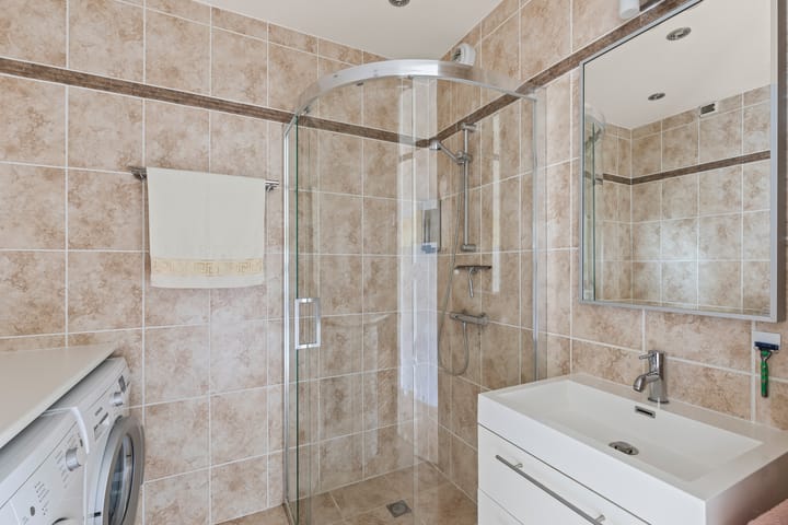 Foto 28 van Koopvaardijhof 136