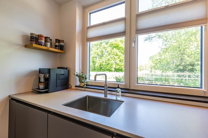 Foto 13 van Melisseweg 17-K