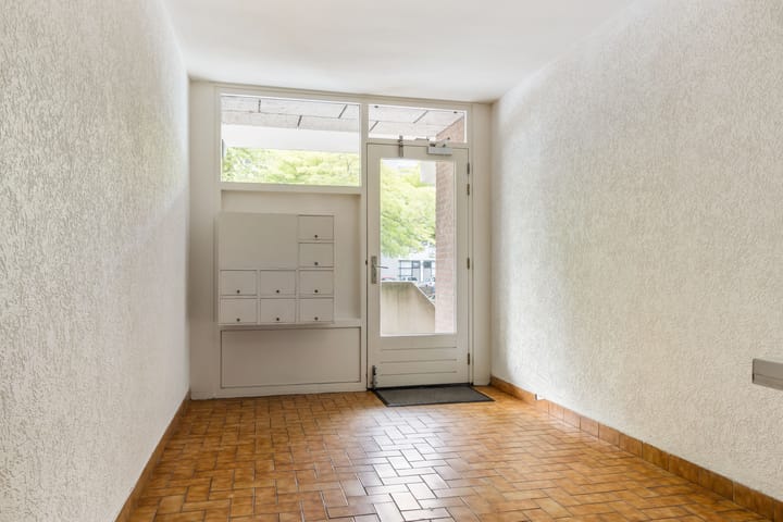 Foto 6 van Middellaan 220