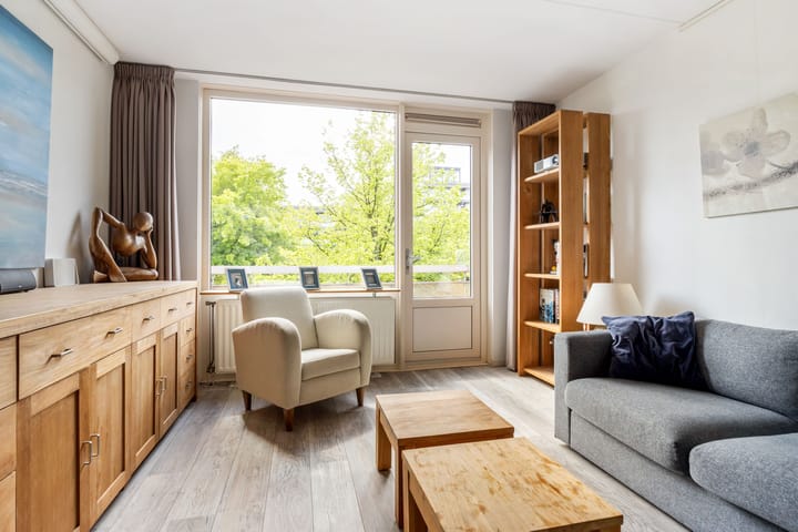 Foto 9 van Middellaan 220