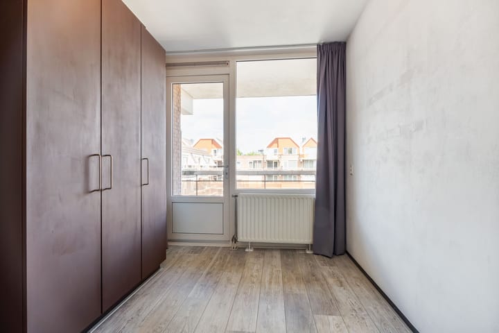 Foto 15 van Middellaan 220